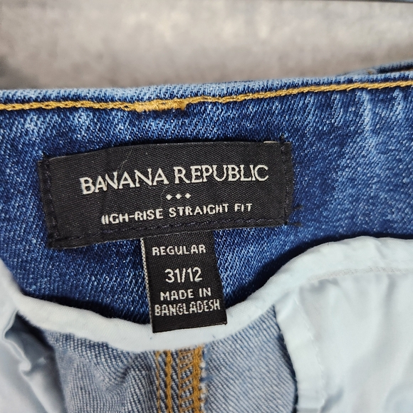 Banana Republic High Rise Straight Fit Relaxed Jeans Size 31/12 EUC - Picture 12 of 13